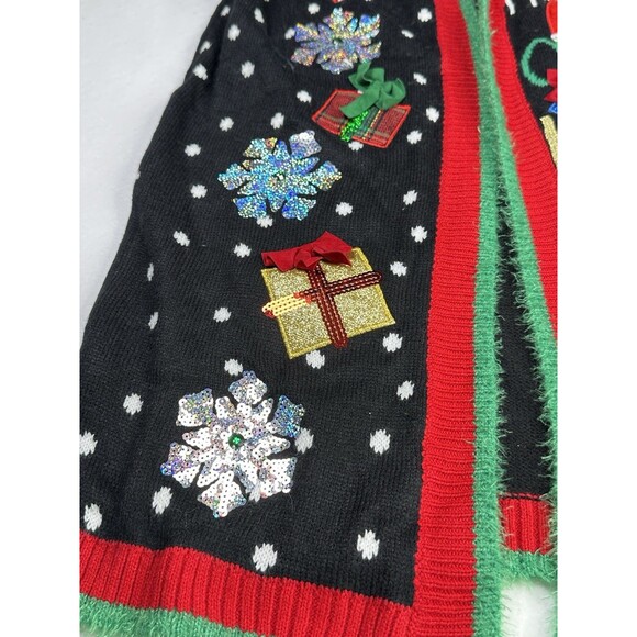 Celebrate Together Christmas Sweater Vest Open Front  sz Med Santa Presents - Picture 3 of 10